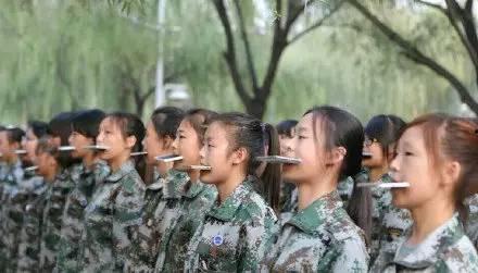 爆料军训教官犯法吗视频,视频曝光引发社会关注 第2张 爆料军训教官犯法吗视频,视频曝光引发社会关注 第2张